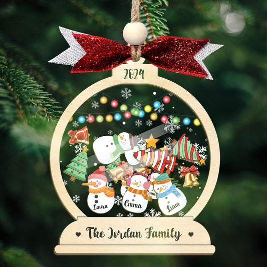 Personalized Family Christmas Ornaments 2024, Custom Family of Names Member Snowman Hat Scarf in Snow Globe 4D Plastic Shaker Ornaments, Christmas Decorations Gifts for Family Mom Dad Grandma